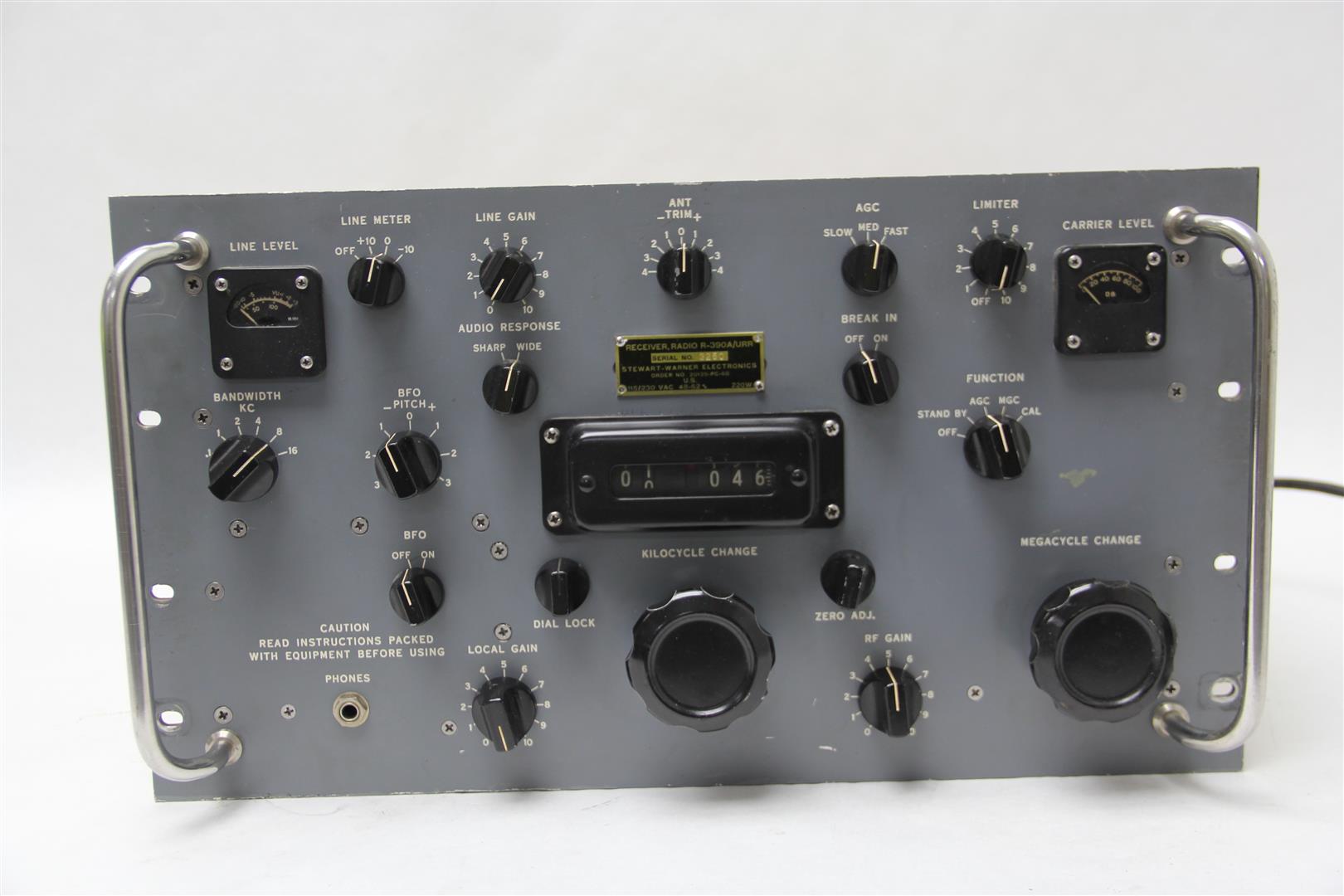 Vintage STEWARTWARNER R390A/URR HF Communications Receiver Ham Radio