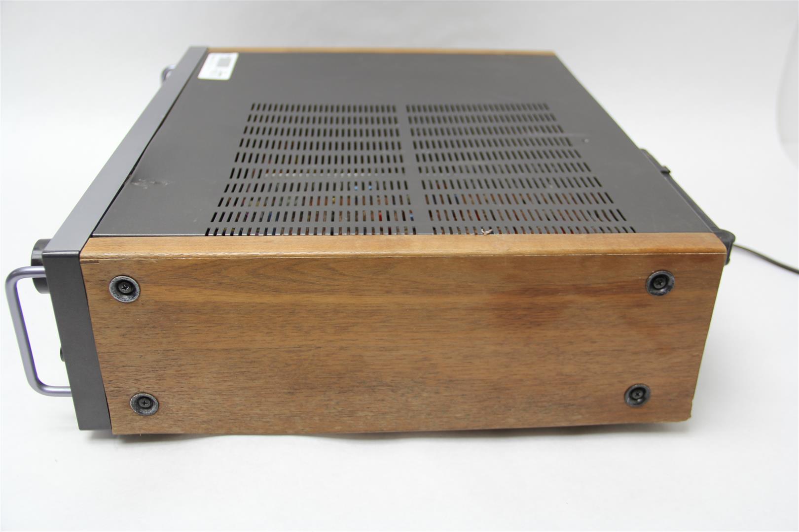 Carver Field Power Amplifier LL 44839 BEY645, Wood Panels