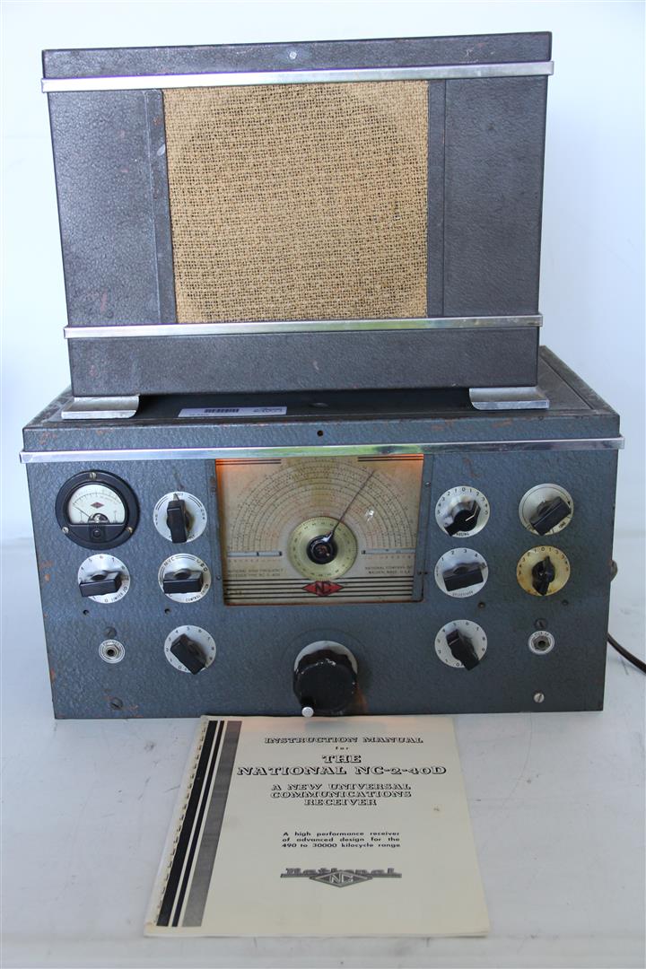 VTG National NC240D HAM Amateur Radio Receiver w Speaker & Manual