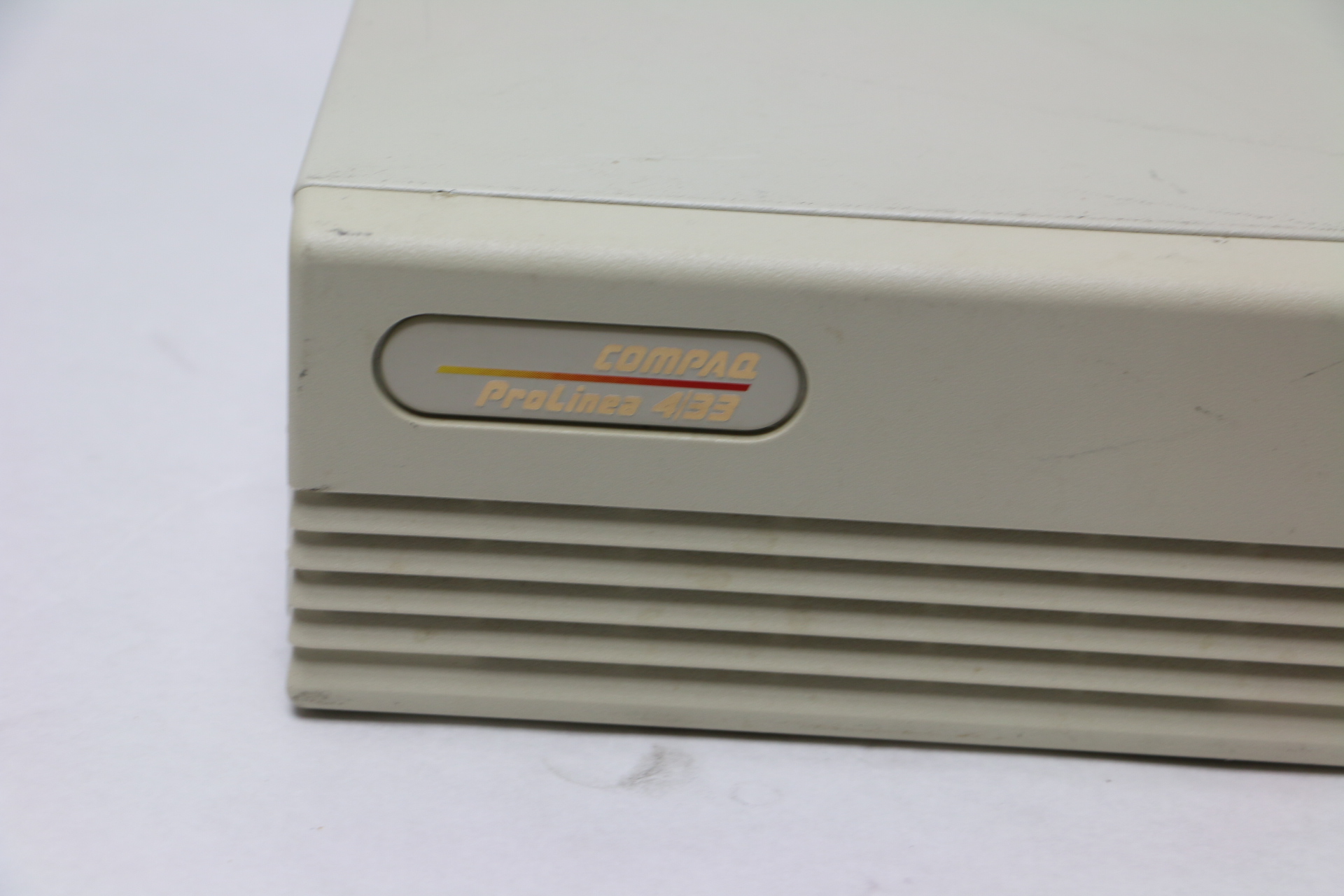 VINTAGE Compaq ProLinea 4 33 Series Intel I486DX 33MHz 631MB HDD 16384 