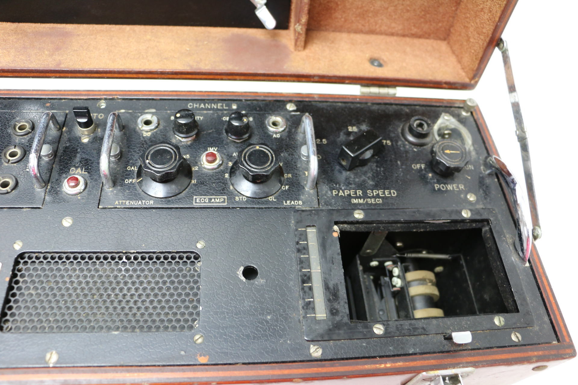 Sanborn Oscilloscope Twin Beam Electrocardiograph ECG Machine Model 62